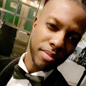 Meet your Posher, Adrian